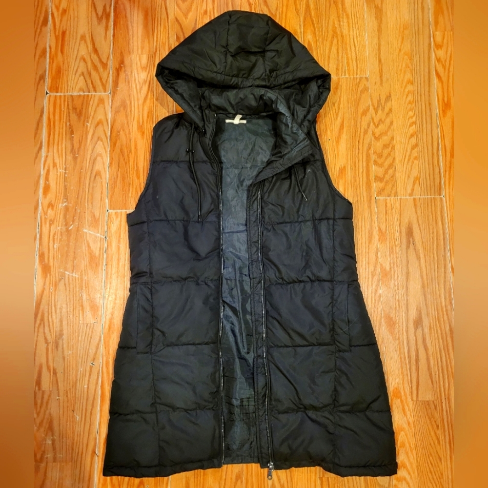 Longline Hooded Black Puffer Vest